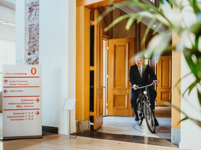 Afbeelding bij Fotoserie deel 12: Een leeg stadhuis