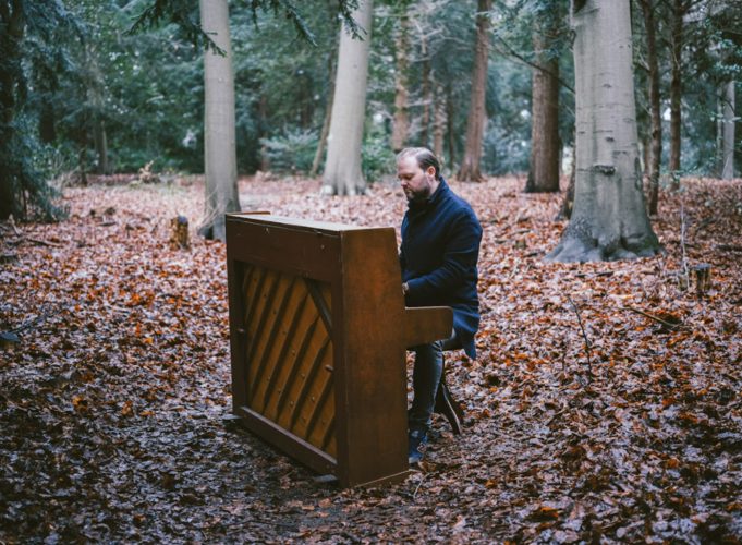 Afbeelding bij Utrechtse pianist praam slaat handen ineen met Eric Vloeimans