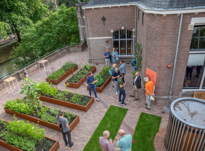 Afbeelding bij Museum en sterrenwacht Sonnenborgh opent nieuwe tuin