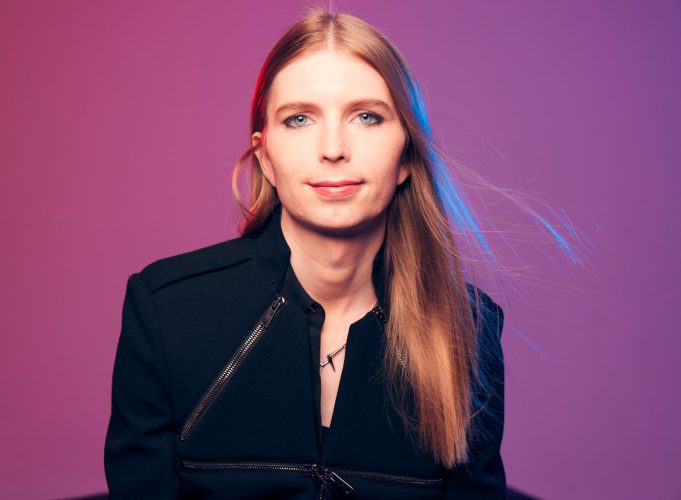 Afbeelding bij Chelsea Manning op de opening van het IMPAKT Festival 2023